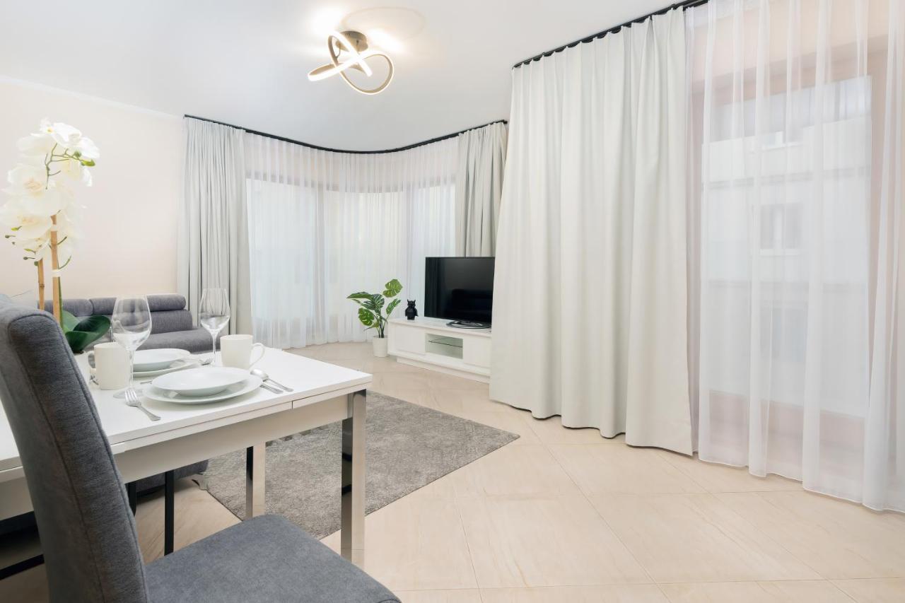 Batorego 7 Gdynia Apartments By Noclegi Renters ภายนอก รูปภาพ