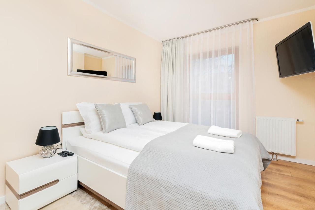 Batorego 7 Gdynia Apartments By Noclegi Renters ภายนอก รูปภาพ