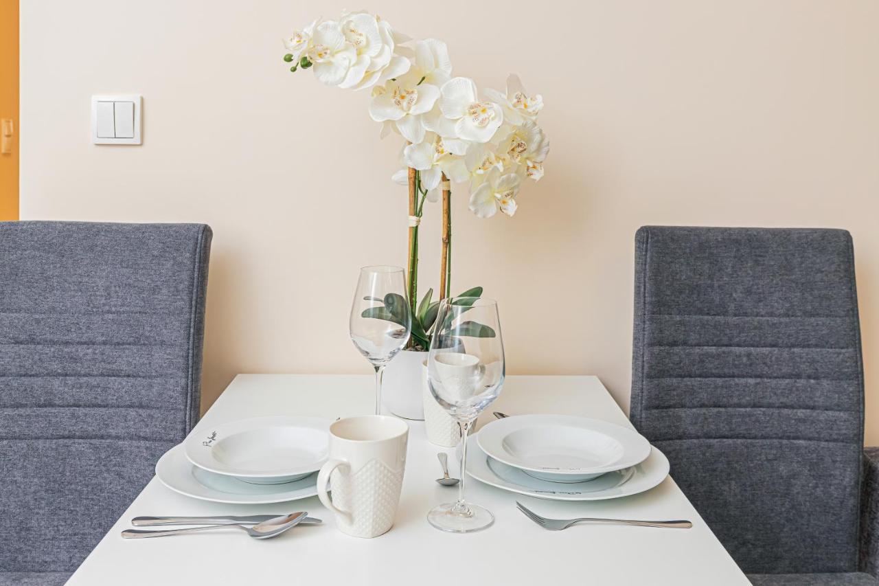 Batorego 7 Gdynia Apartments By Noclegi Renters ภายนอก รูปภาพ